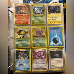 18 Pokémon cards